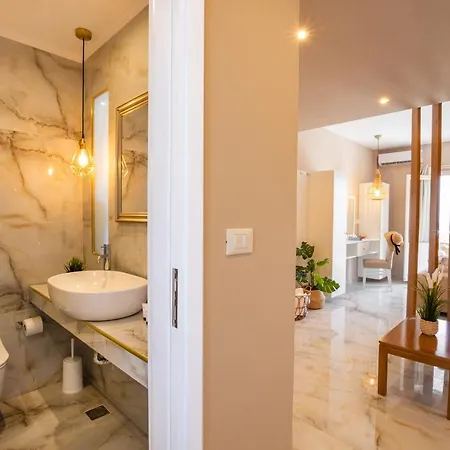 Aparthotel Anastasia Luxury Apts