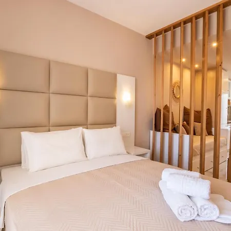 Anastasia Luxury Apts Aparthotel *